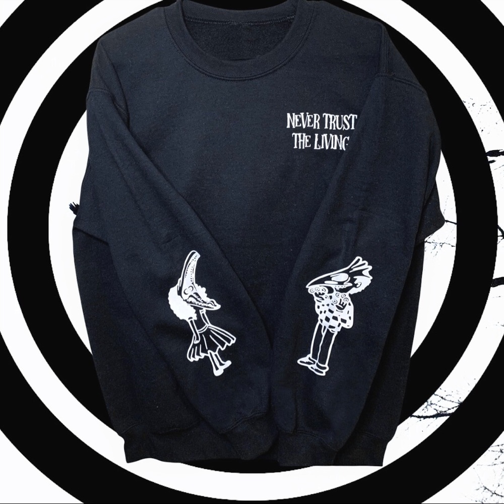 Beetlejuice Never Trust the living sweater